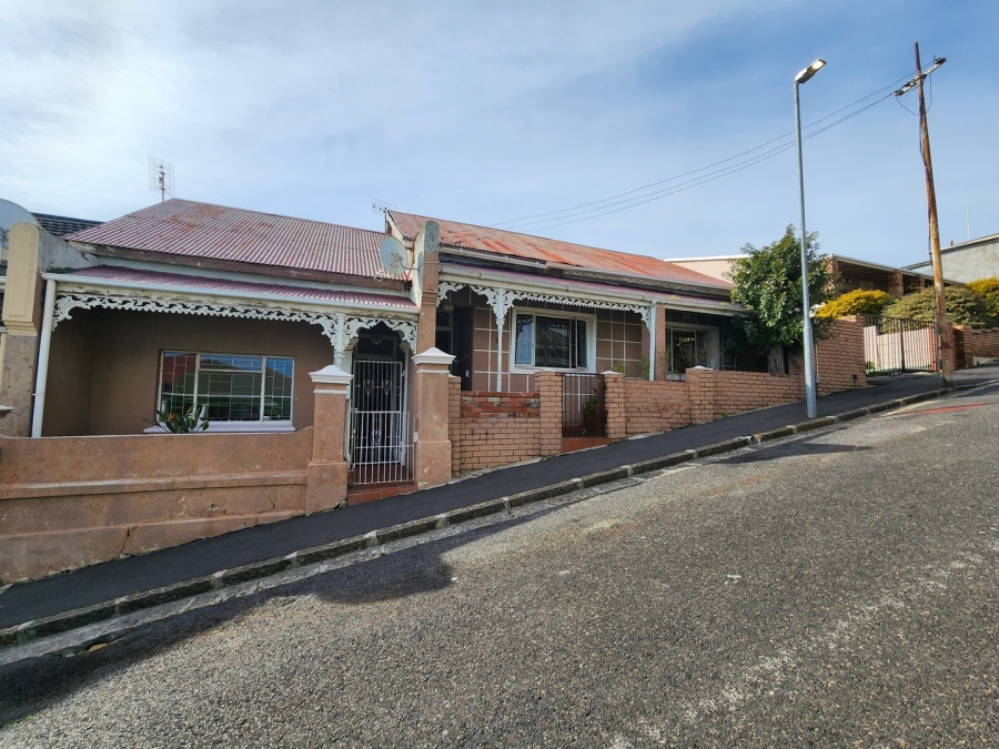 5 Bedroom Property for Sale in Walmer Estate Western Cape